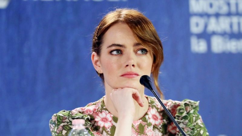 Emma Stone bei einer Pressekonferenz im Jahr 2016