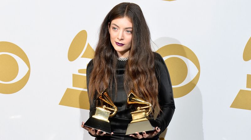 Lorde mit Grammy Awards