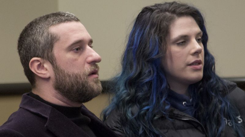 Dustin Diamond und Amanda Schutz vor Gericht